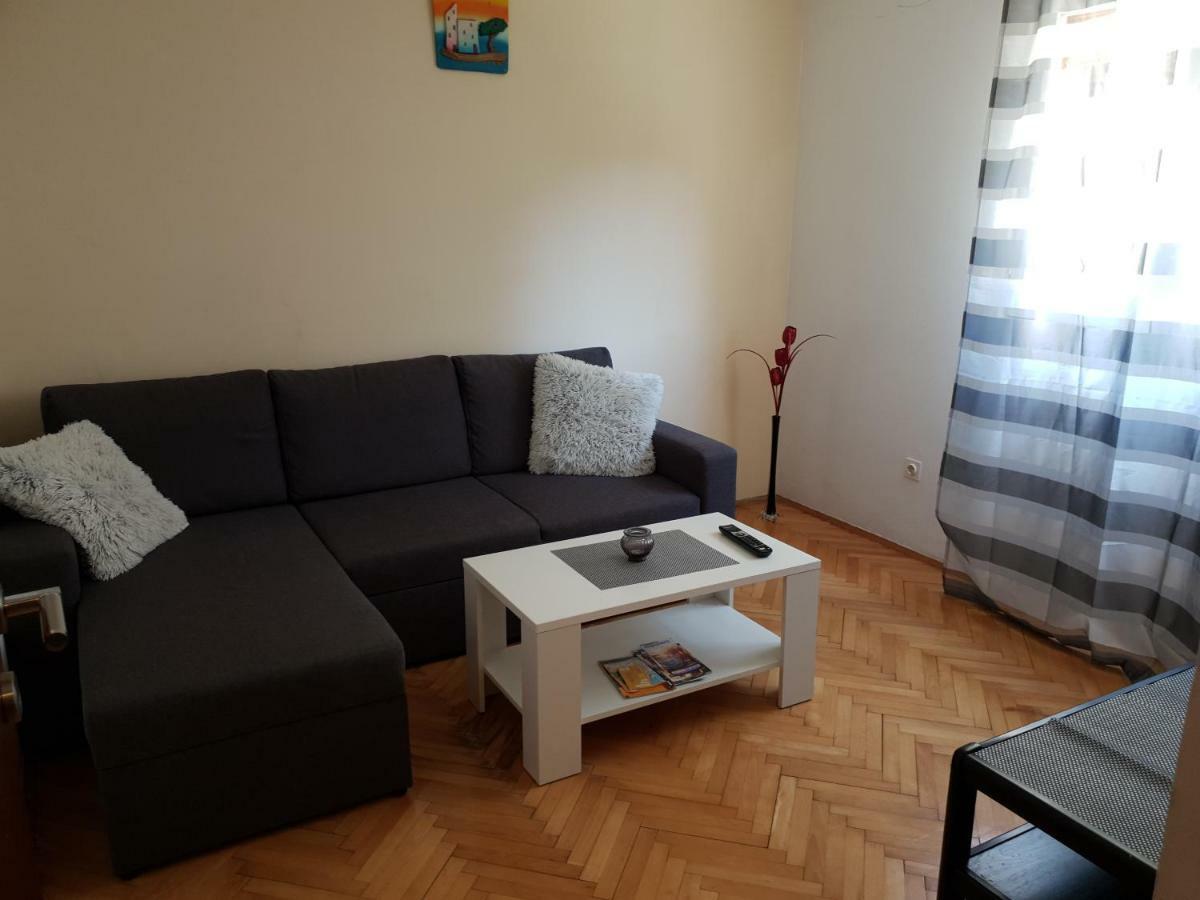 Apartments Mamich Kaštela Buitenkant foto